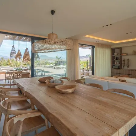 Casa Nomad By Aura Collection