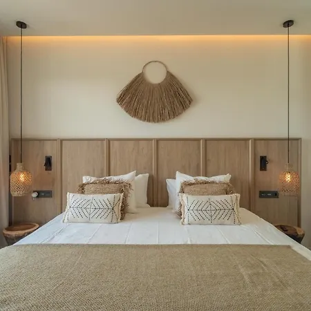 Casa Nomad By Aura Collection