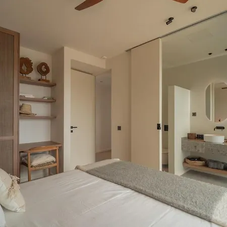 Casa Nomad By Aura Collection Willa Lajares